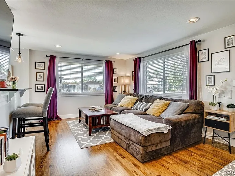 4415 W Tennessee Ave — Photo 4