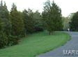 2166 Meadow Forest Dr, Pacific, MO