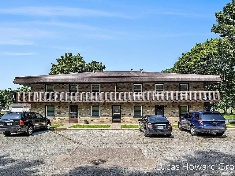 1820 Sunnyside Dr #8 — Photo 12