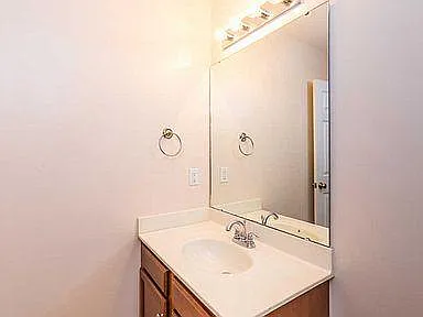 353 Spring Meadows Dr — Photo 10