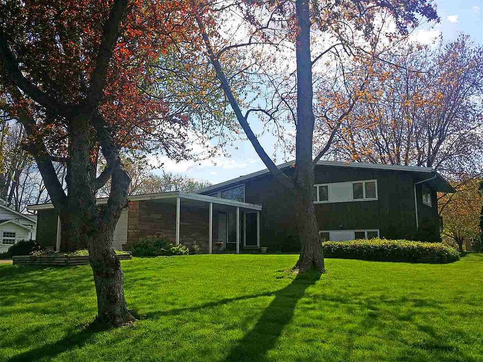 1st image of 54181 Laguna Dr