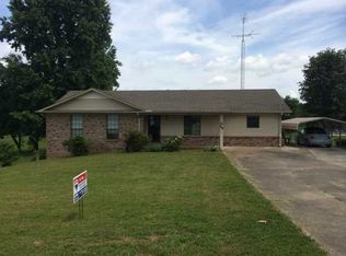 201 Davis Ln, Florence, AL 35634