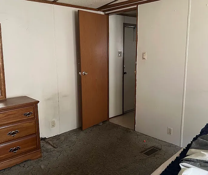 340 E North St #14 — Photo 7