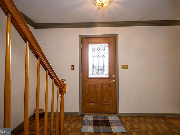 4th image of 4300 Camellia Rd