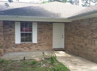489 W Pine St, Mary Esther, FL 32569