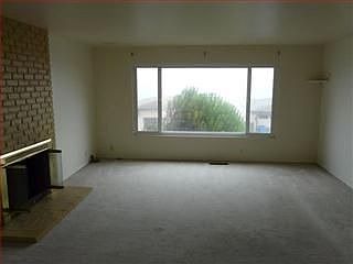 3rd image of 341 Goodwin Dr