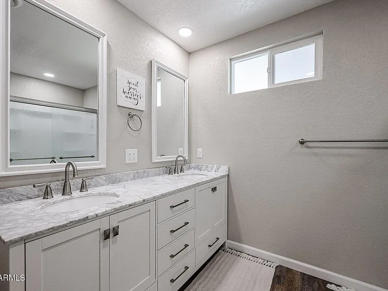 9107 E Fairway Blvd — Photo 15