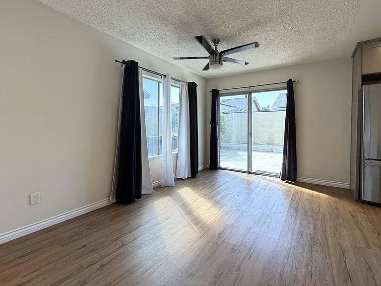 7920 Temecula Pl — Photo 5