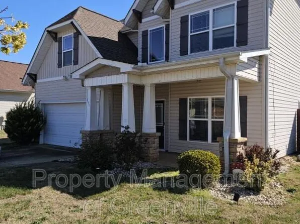 695 Flintrock Dr, Boiling Springs, SC 29316