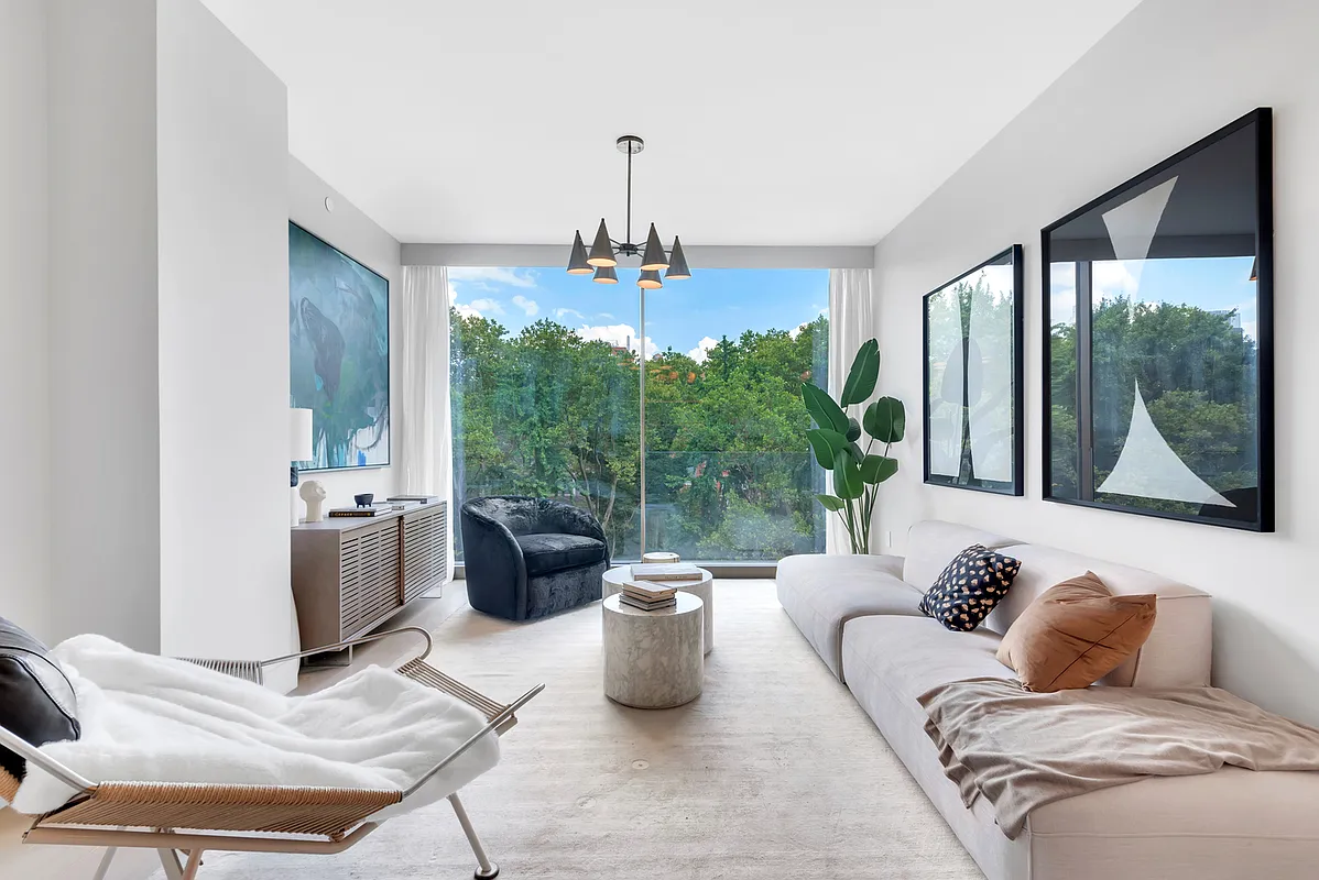 175 Chrystie St Unit 2E  