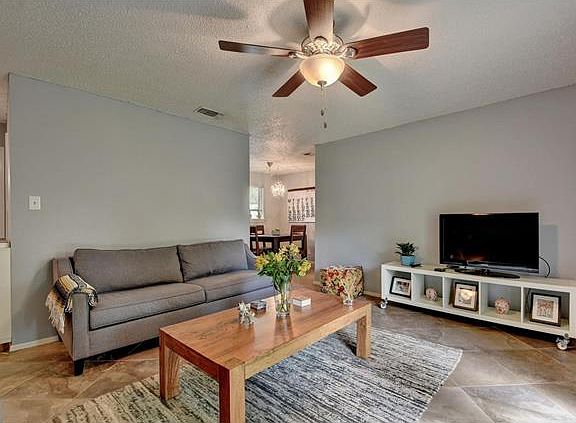 5th image of 506 Seminole Dr