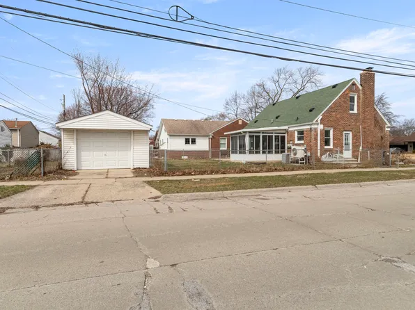 15705 Champaign Rd, Allen Park, MI 48101