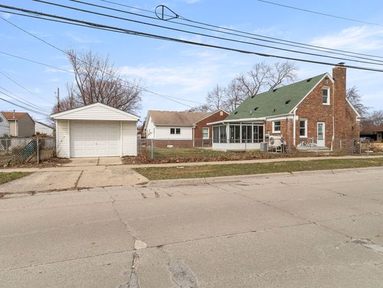 15705 Champaign Rd, Allen Park, MI 48101