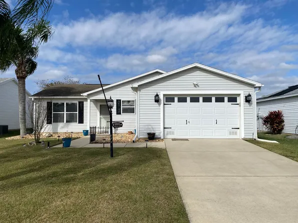 2551 Raintree Dr, The Villages, FL 32162