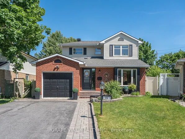 79 Homestead St, Ottawa, ON K2E 7T3
