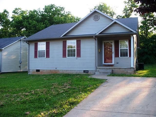 2nd image of 109 Bourbon Ct