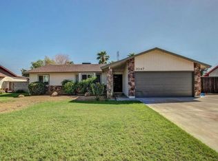 3047 E Dover St, Mesa, AZ 85213