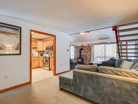 3rd image of 123 Stonehurst Manor Road #16A