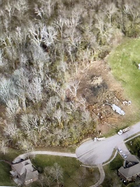 2nd image of 136 Seven Oaks Dr
