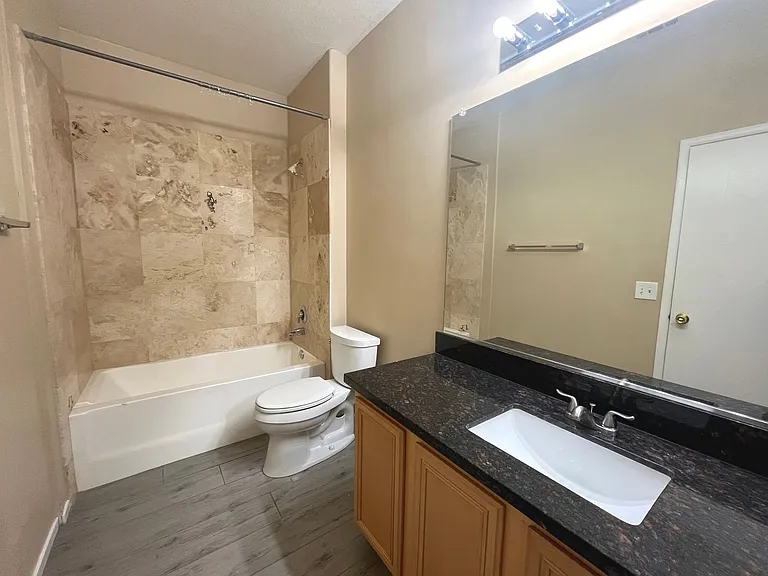 673 Peachy Canyon Cir #103 — Photo 43