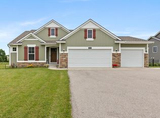 5832 Thornapple River Dr SE, Grand Rapids, MI 49512