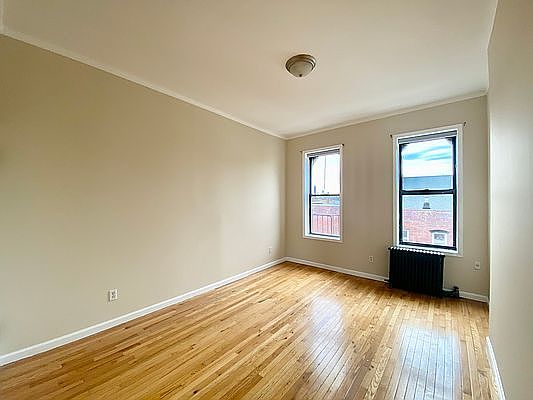 2nd image of 278 Humboldt St #4L