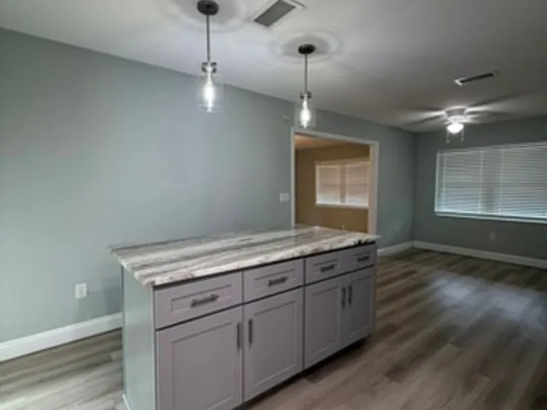 234 Deluna Rd — Photo 6