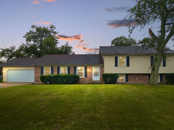 944 Carol Ln, Crete, IL 60417
