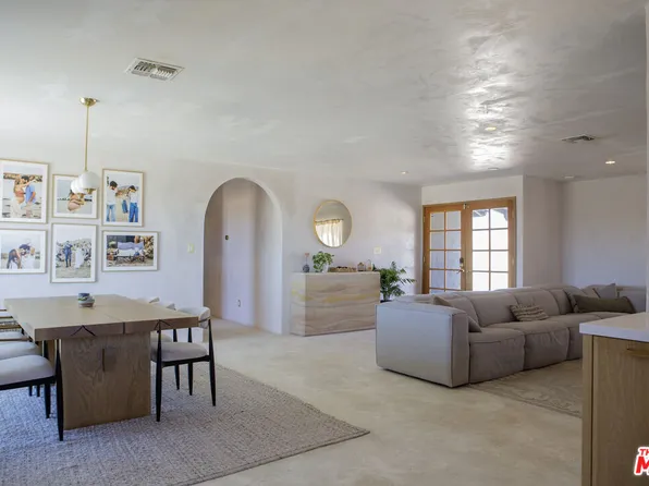 365 Rainbow Dr, Yucca Valley, CA 92284