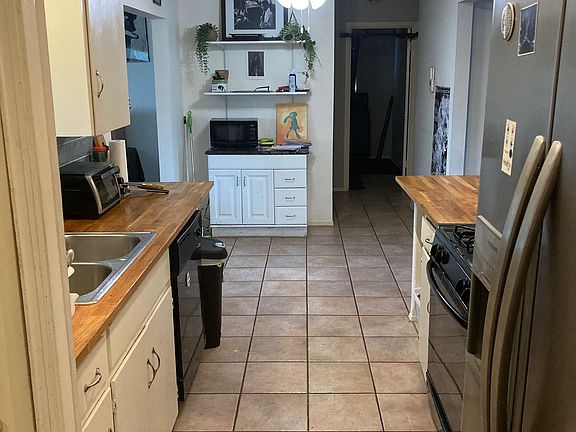 5th image of 9908 Plover Dr