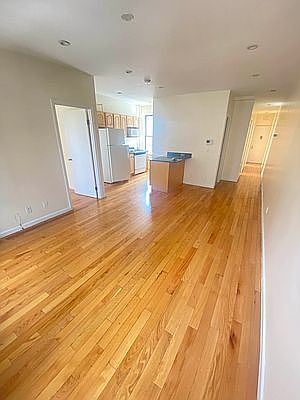 5th image of 188 Wadsworth Ave APT 14A