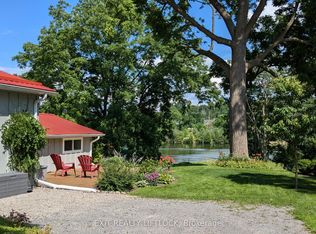 834 Water St, Peterborough, ON K9H3N9