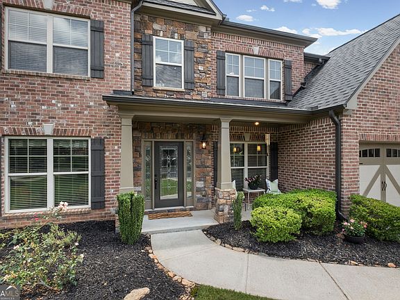 4th image of 5110 Cecilia Sq