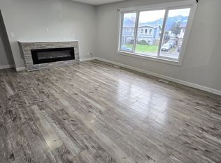 46383 Cora Ave, Chilliwack, BC V2P 7K9