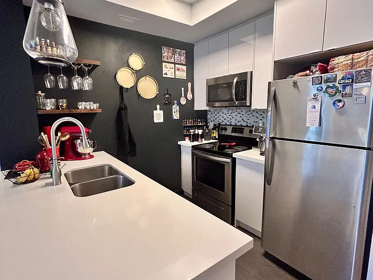 101 Shoreview Pl #110 — Photo 7