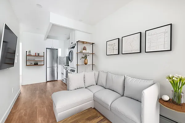 Rented by Dallien Realty Limited Liability Company | media 23