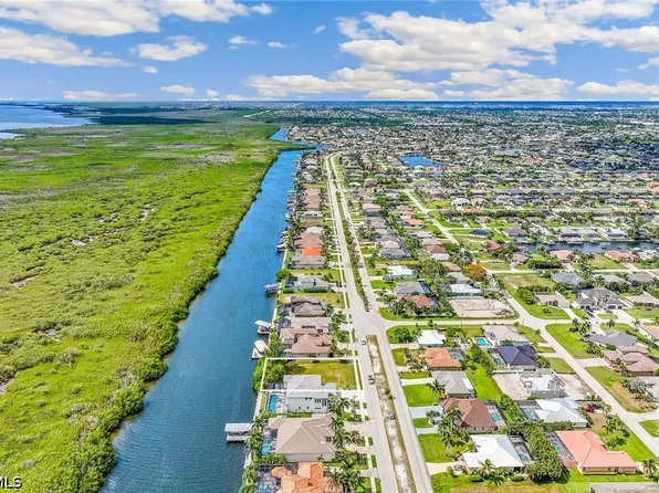 3508 Surfside Blvd, Cape Coral, FL 33914