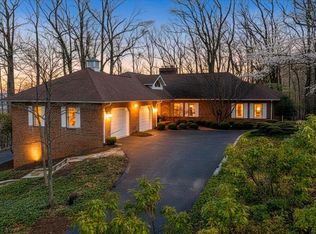 6780 Hidden Woods Dr, Roanoke, VA 24018