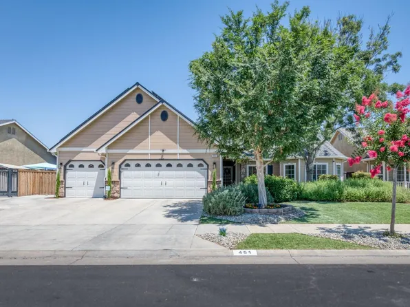 451 W Everglade Ave, Clovis, CA 93619