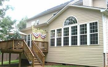 5th image of 10 Pipers Glen Ct