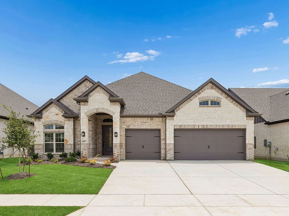 1st image of 1007 Blue Mist Ct
