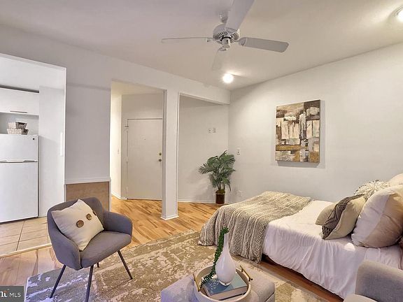 5th image of 1844 Columbia Rd NW APT 302