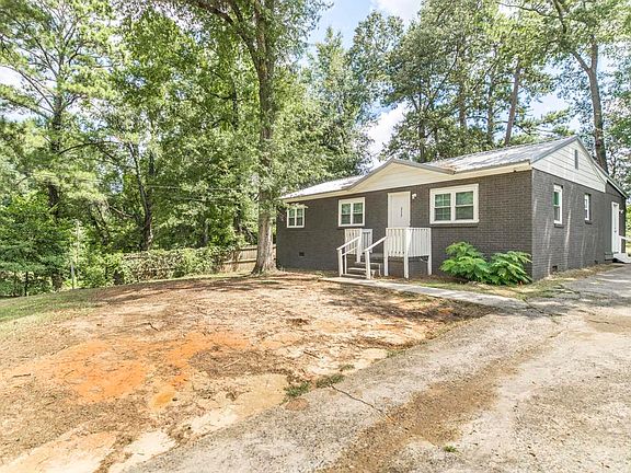 2nd image of 312 Johns Rd