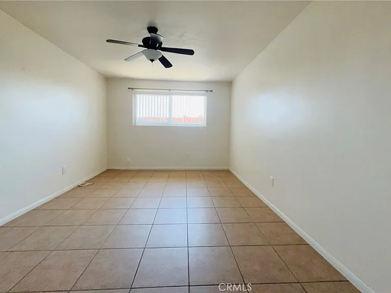 4723 Jackson St — Photo 9