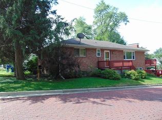 600 Glass St, Alton, IL 62002