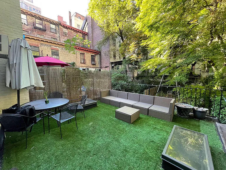 126 E 30th St #2D — Photo 13