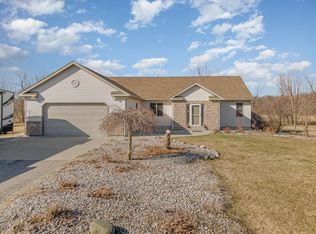 1717 E Letts Rd, Midland, MI 48642