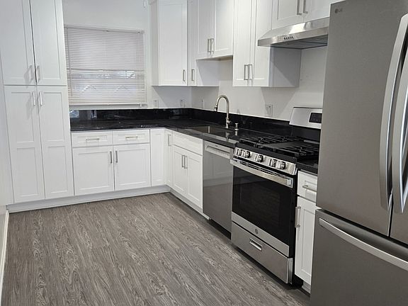 4th image of 11661 Texas Ave #4