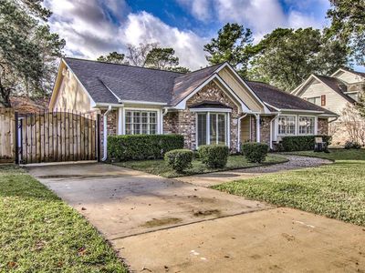 7135 Majestic Oaks Dr, Houston, TX, 77040