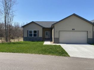 3365 Meadowridge Ct, Davison, MI 48423